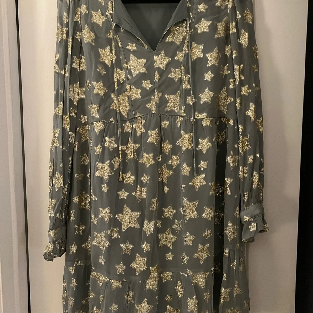 LOFT Shimmer Gold Star Dress - Picture 3 of 6